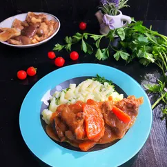 Просто вкусный гуляш