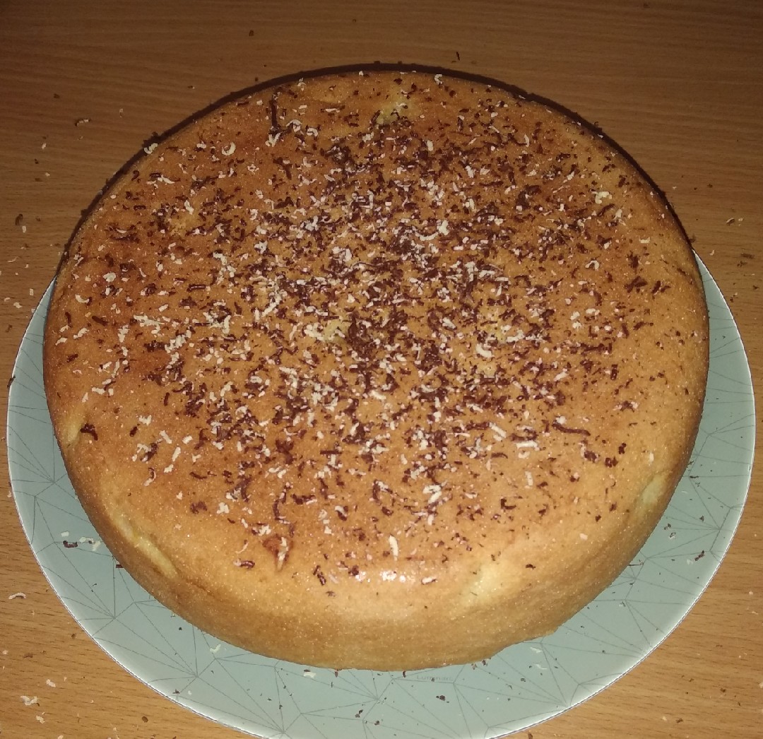 Апельсиновая шарлотка в мультиварке