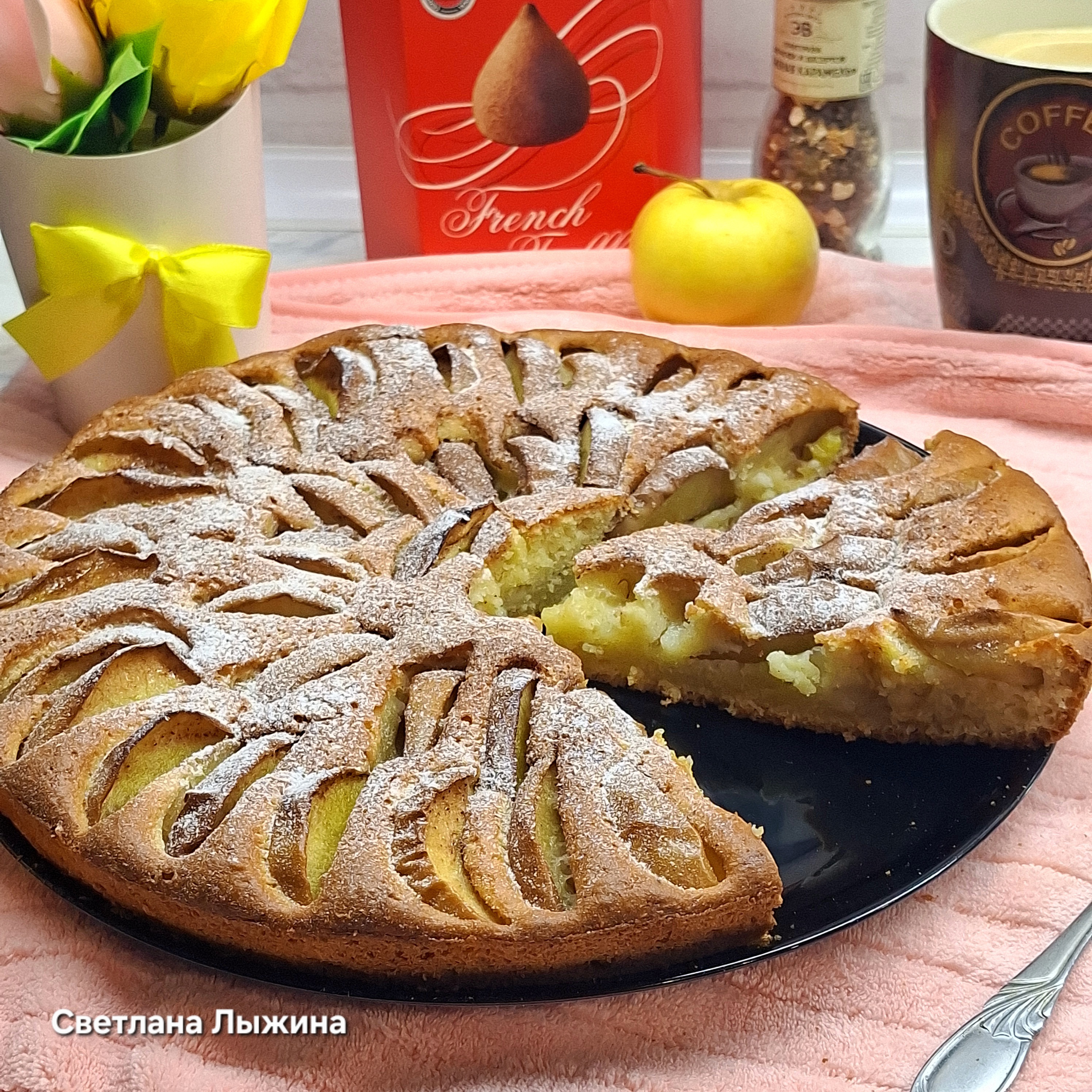 Яблочный пирог на кефире