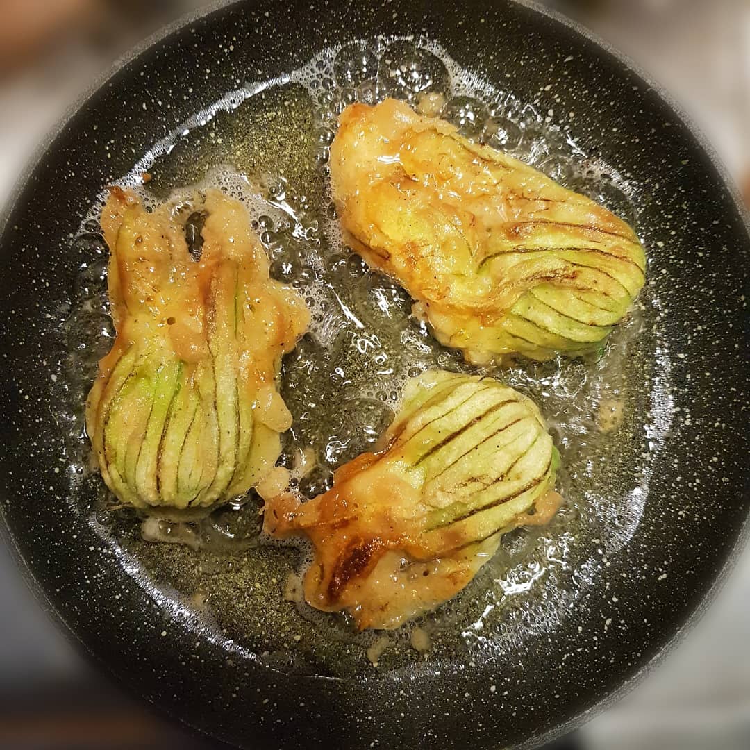 Цветки тыквы в темпуре