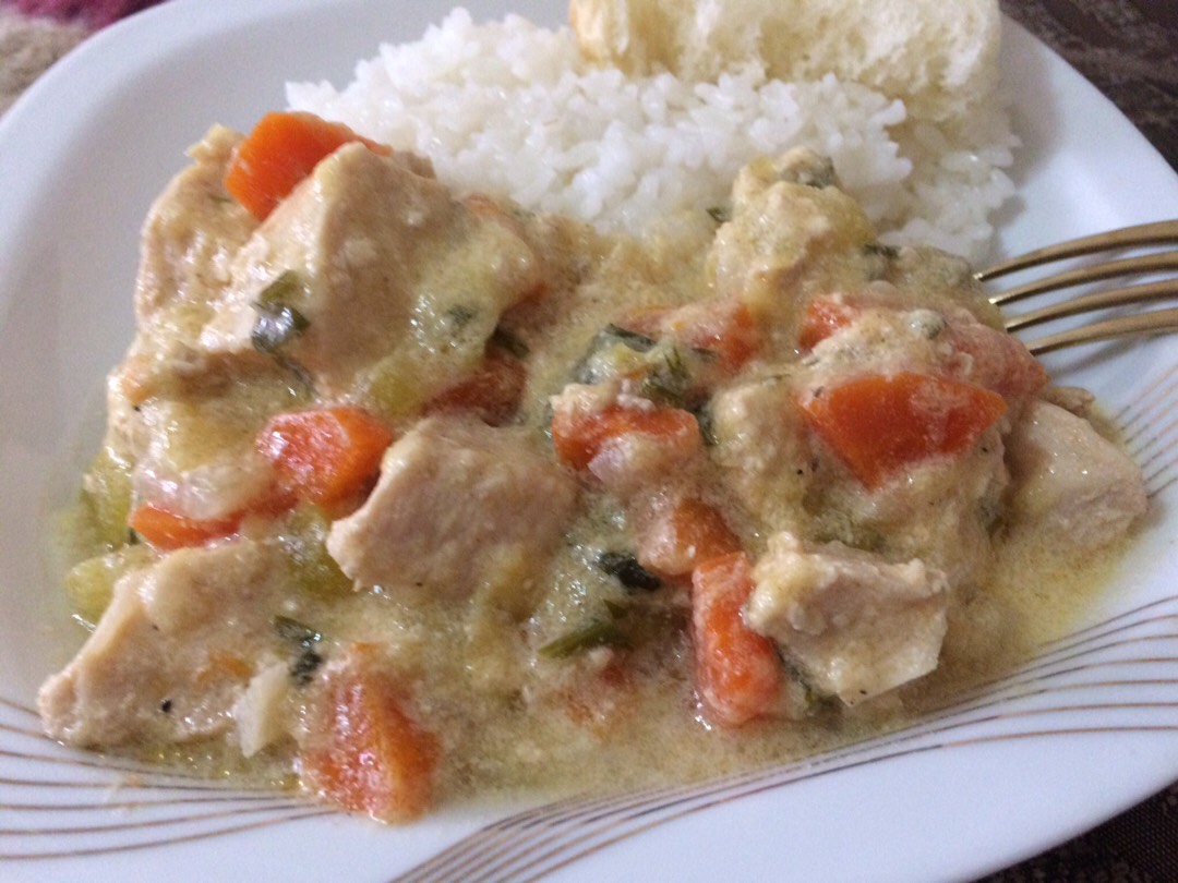 Рагу со сметаной в мультиварке