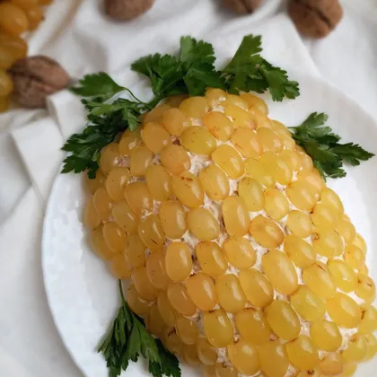 Салат Тиффани с копчёной курицей