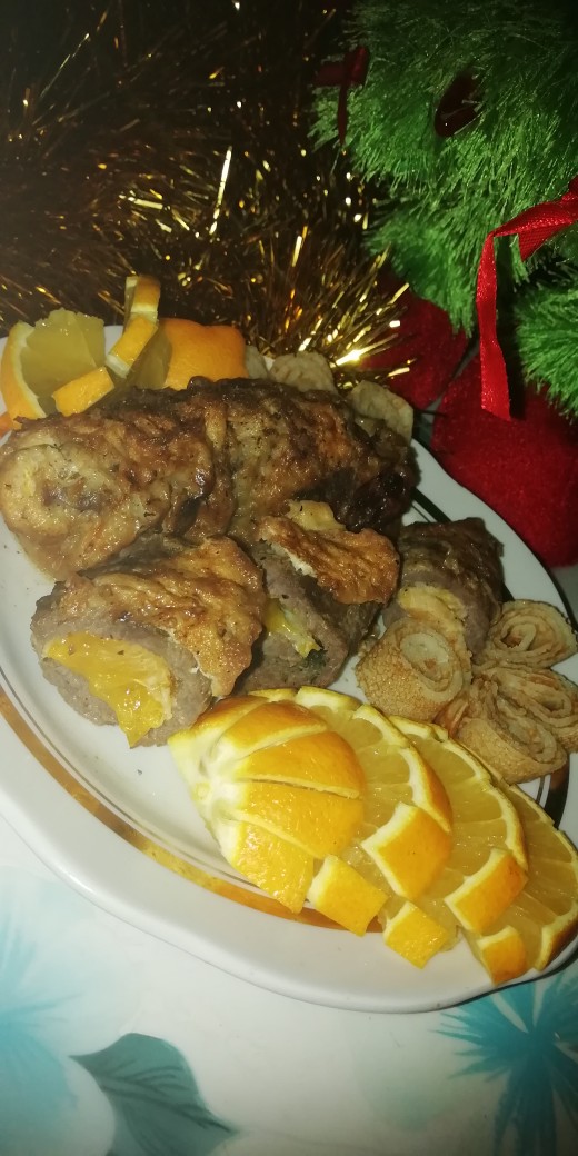 Рулетики из говядины с мандарином😋