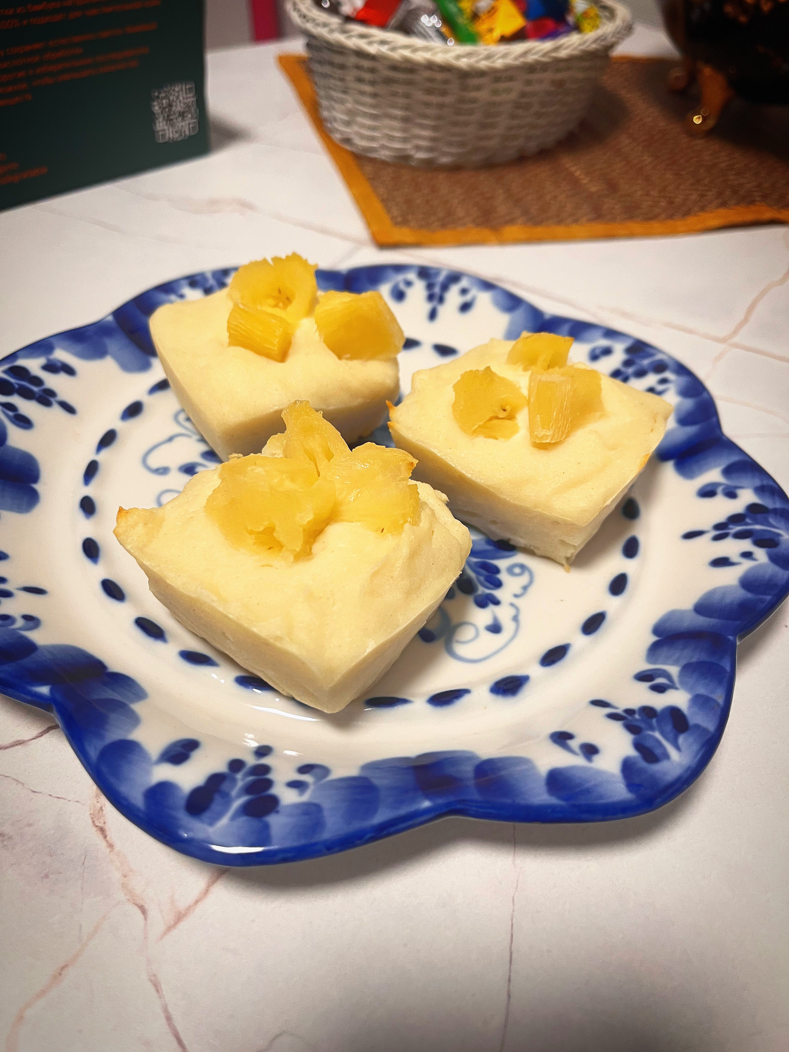 Творожные кексы с ананасом