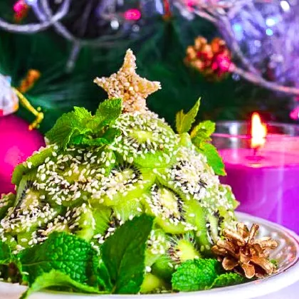 Фруктовый салат «новогодняя ёлка»