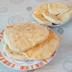 Лепёшки с сыром