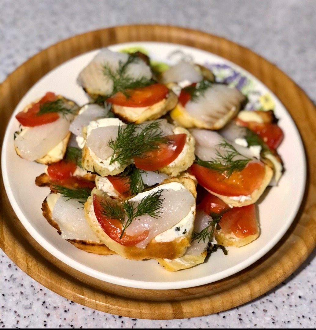 Тосты с копчёным Палтусом 😋