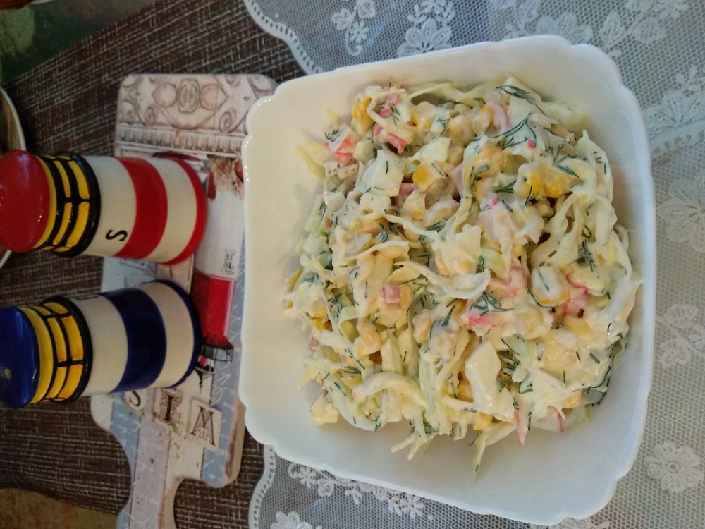 Салат из капусты с крабовыми палочками - пошаговый рецепт с фото на Готовим дома