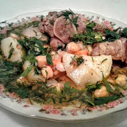 Суп Бозбаш из мяса баранины с овощами
