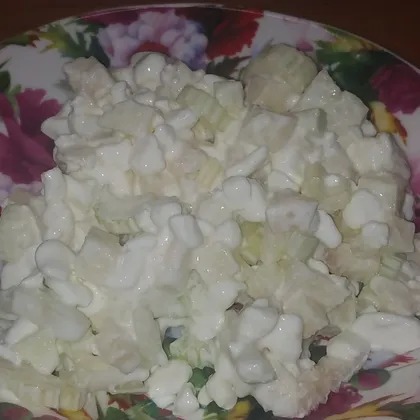 Салат витаминный с зернёным творогом