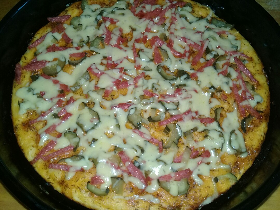 Пицца с маринованными огурцами, помидорами и колбасой рецепт пошаговый с фото - ремонты-бмв.рф