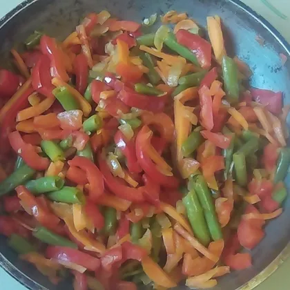 Жареный тайский салат