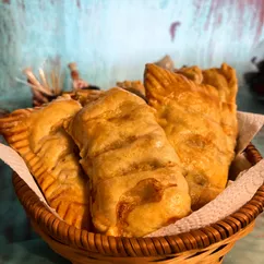Слойки с фаршем