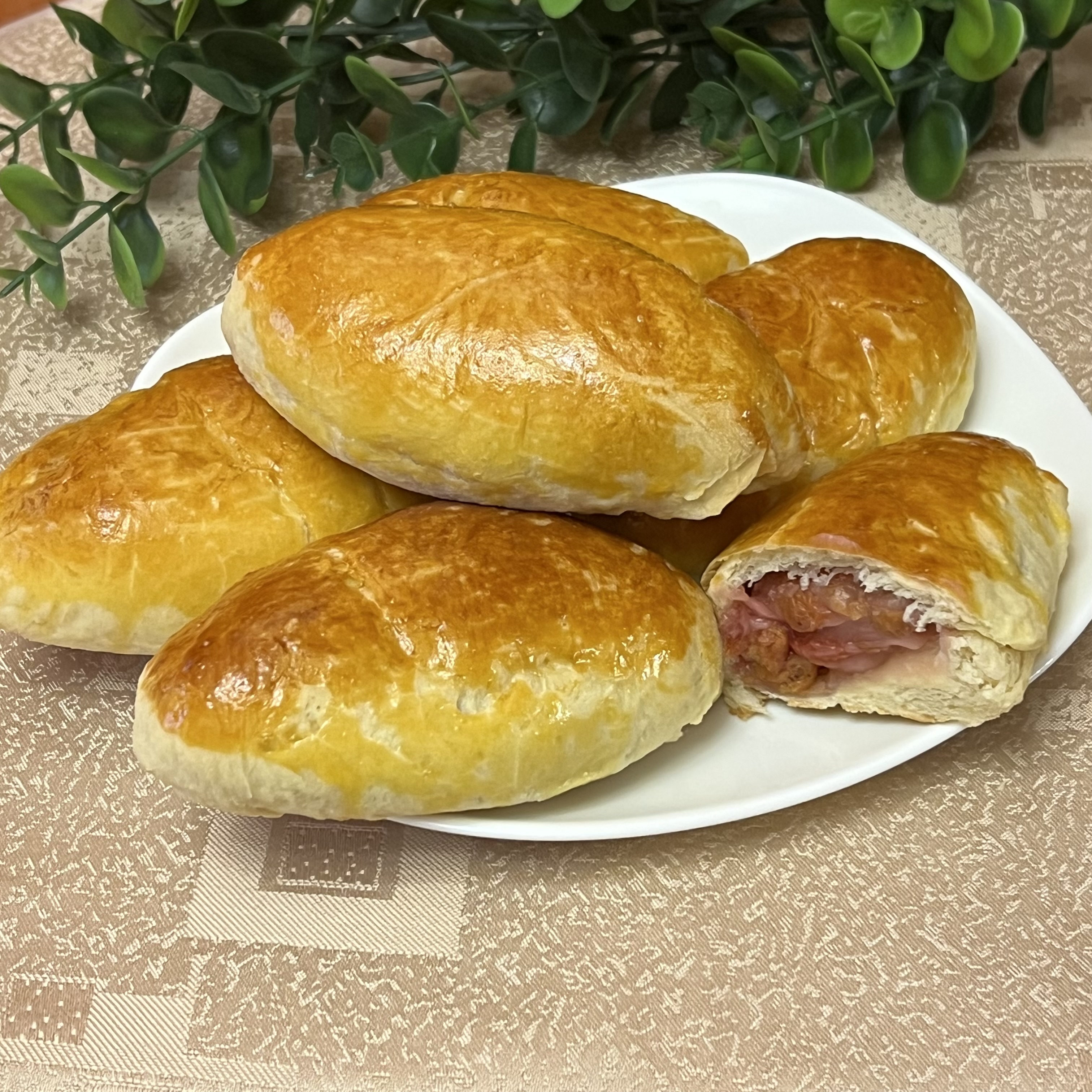 Пирожки с вишней