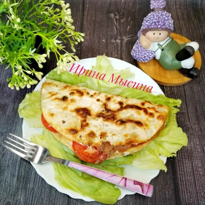 Лавашеблин с помидорами и сыром 