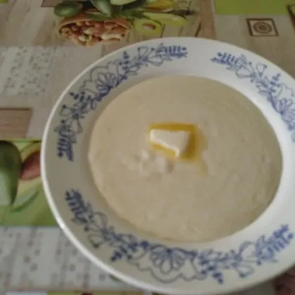 Вкусная манная каша на молоке без комочков