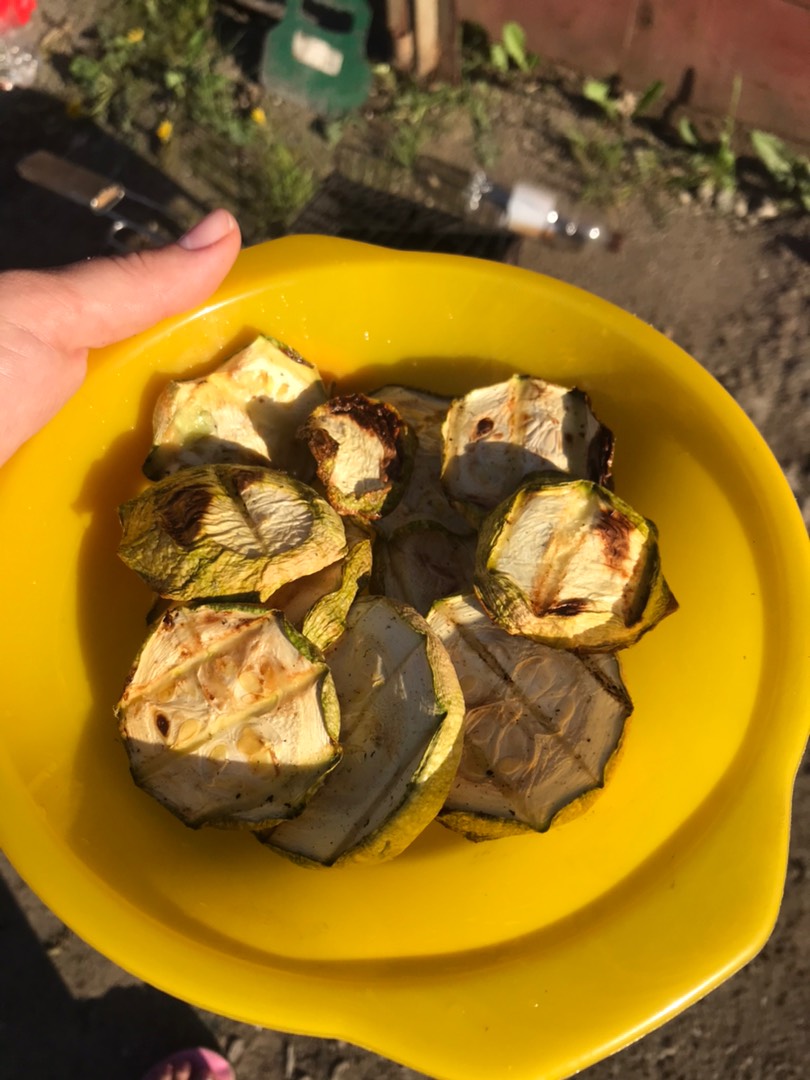 Кабачки на мангале