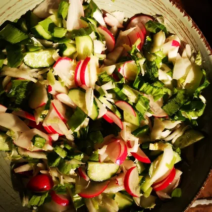 Яркий весенний салат