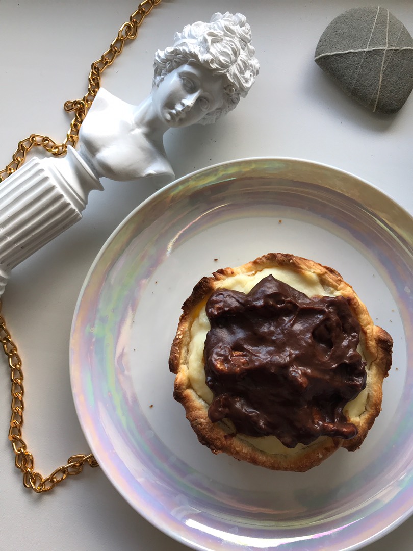 Чизкейк с шококремом и орешками 🤎