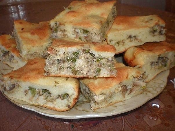 Простой и вкусный рыбный пирог с картошкой