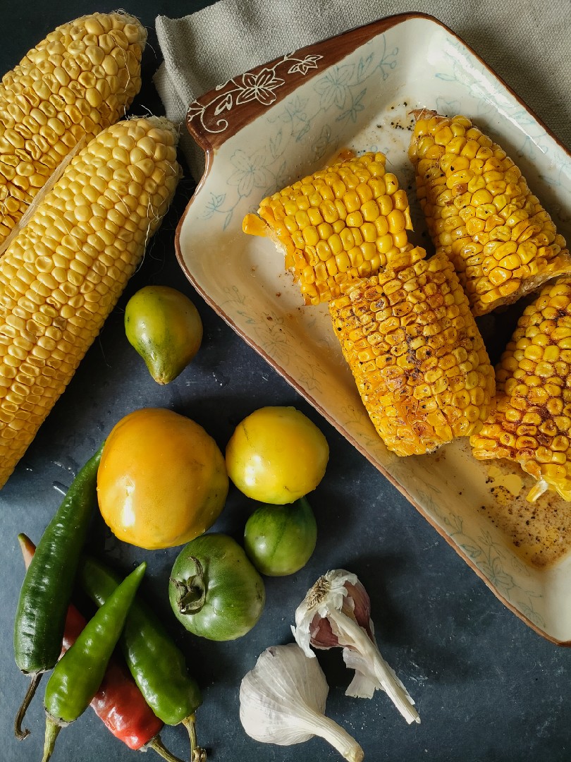 Праздничный салат из кукурузы, перца и томата, пошаговый рецепт с фото