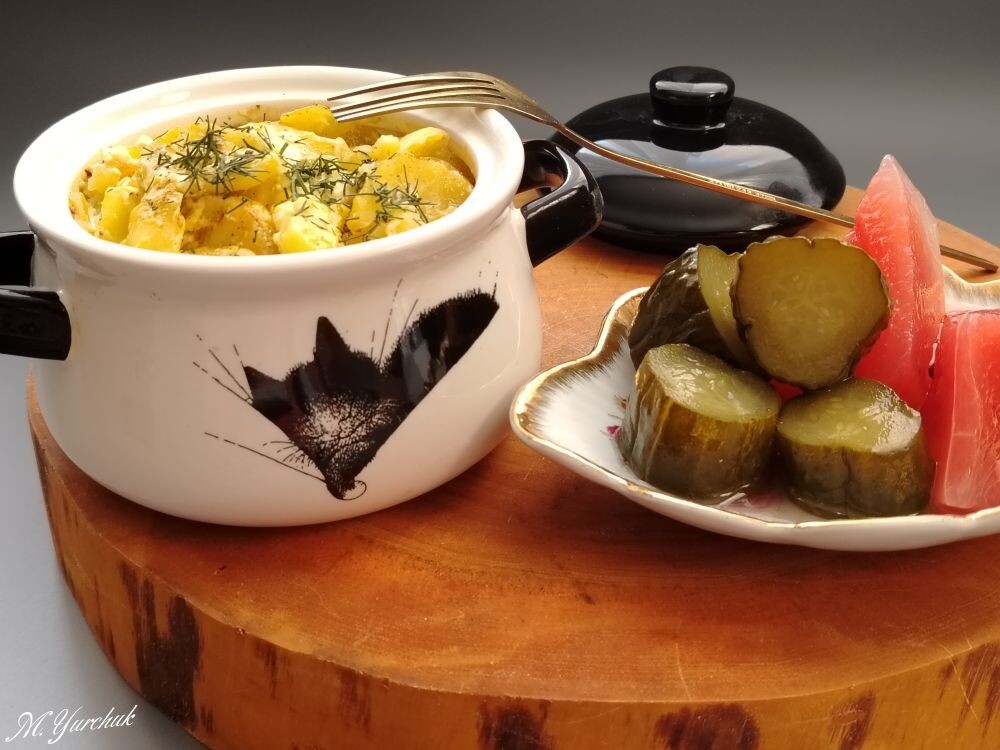 Курица с овощами под майонезом