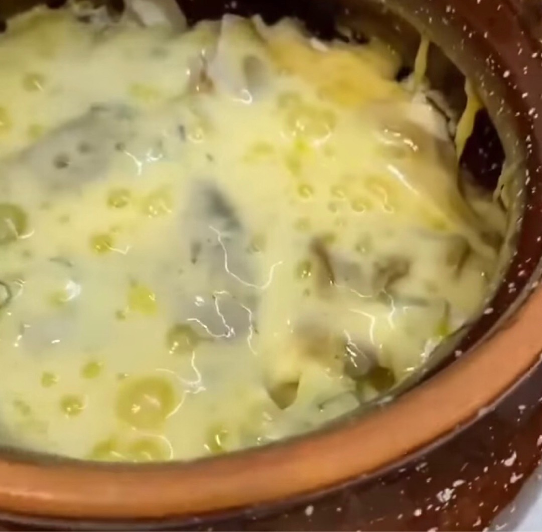 Курочка в горшочке