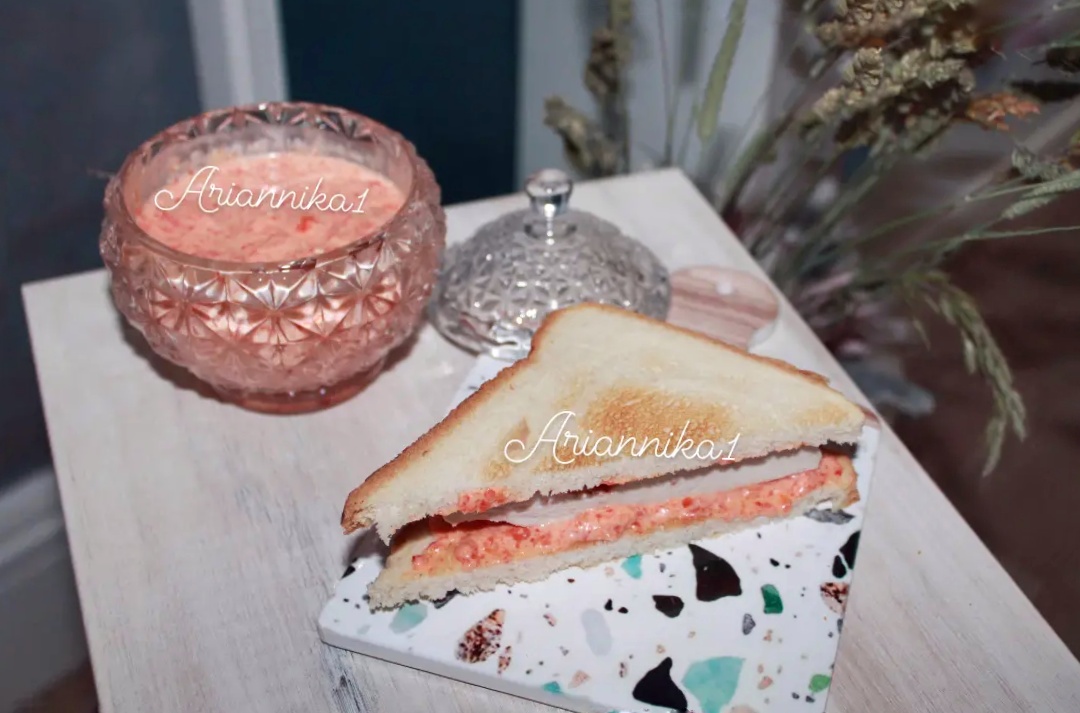 Tramezzino (трамедзино) или сэндвич с куриным филе и перцем