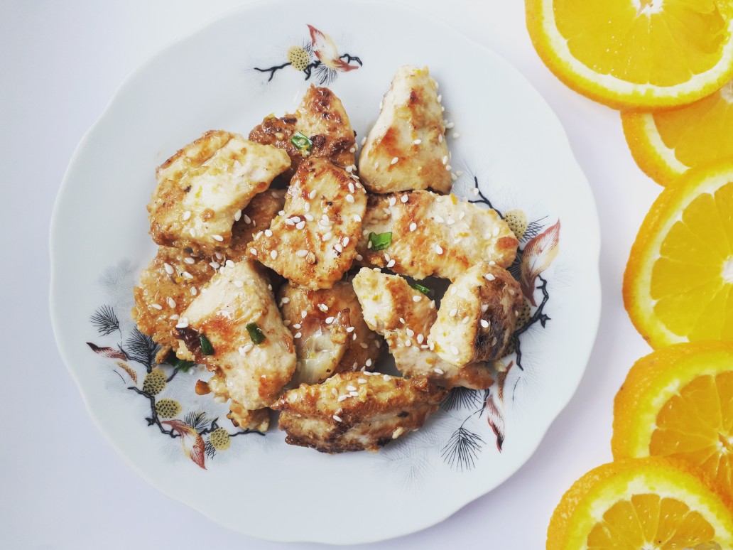 Куриная грудка, маринованная апельсином и имбирем
