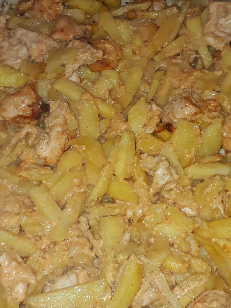Запеченный картофель с куриным филе