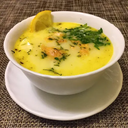 Сырный суп с форелью