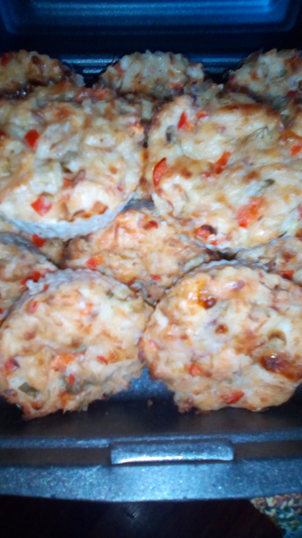 Куриные маффины с сыром