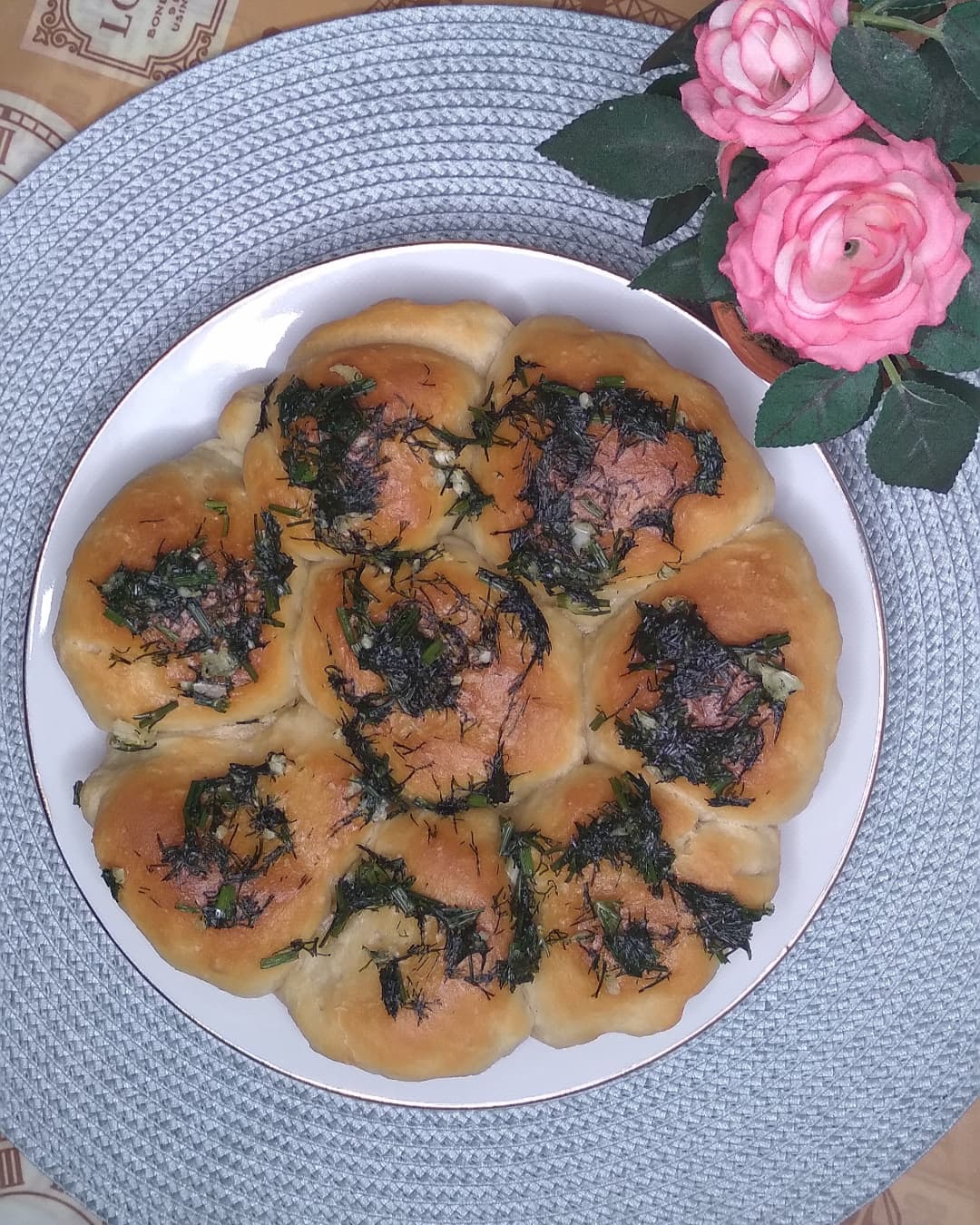 Пампушки с чесноком