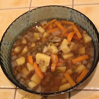 Чечевичный суп с томатом