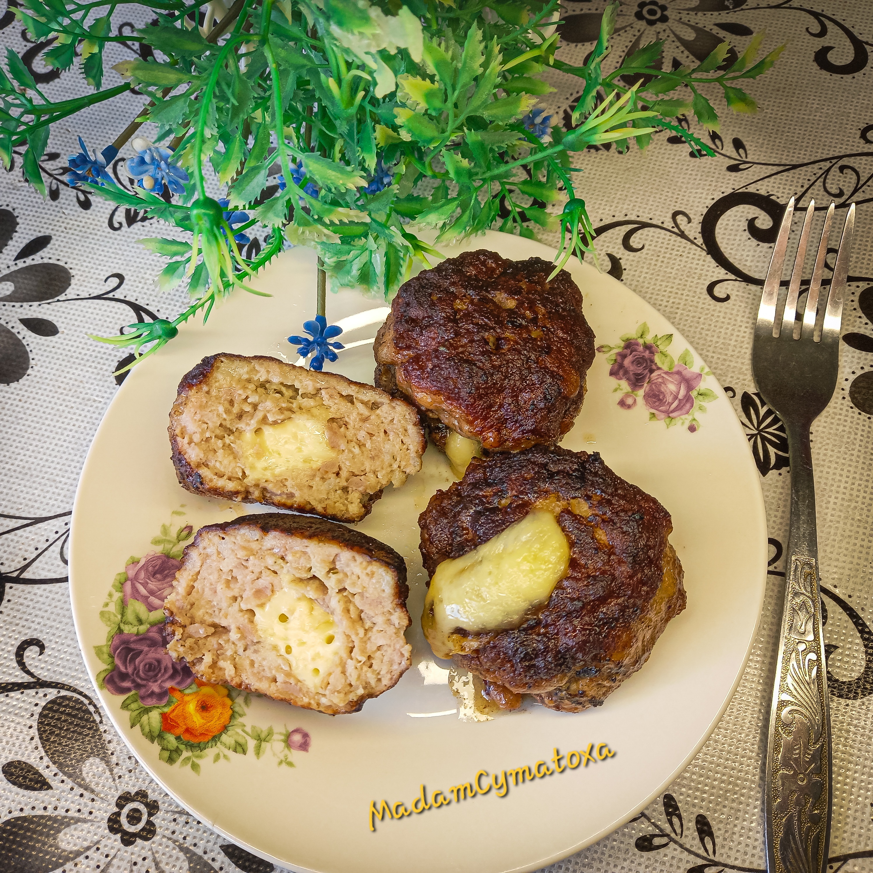 Котлеты с картофелем в духовке с томатным соусом рецепт с фото, как приготовить на manikyrsha.ru
