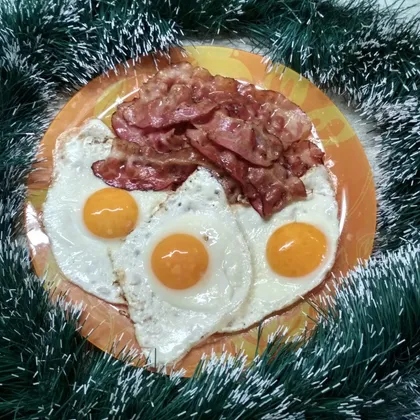 Яичница с беконом 🥓 😋