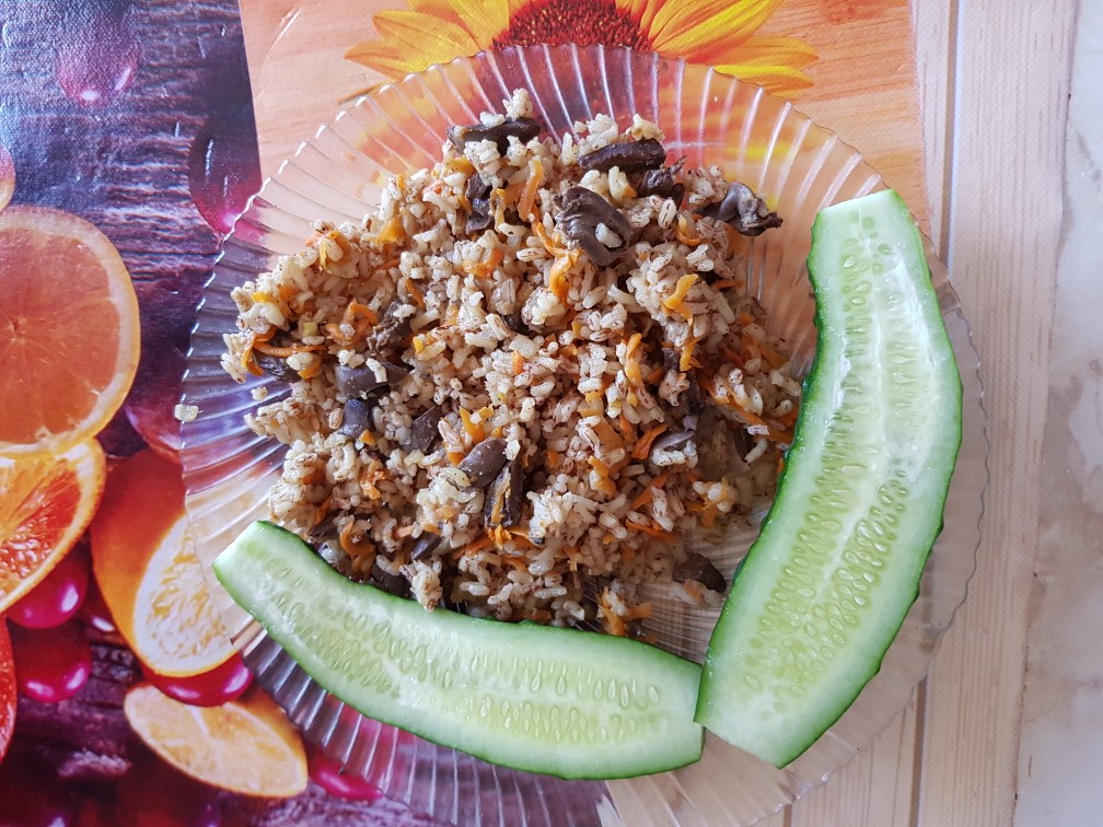 Плов с куриными сердечками