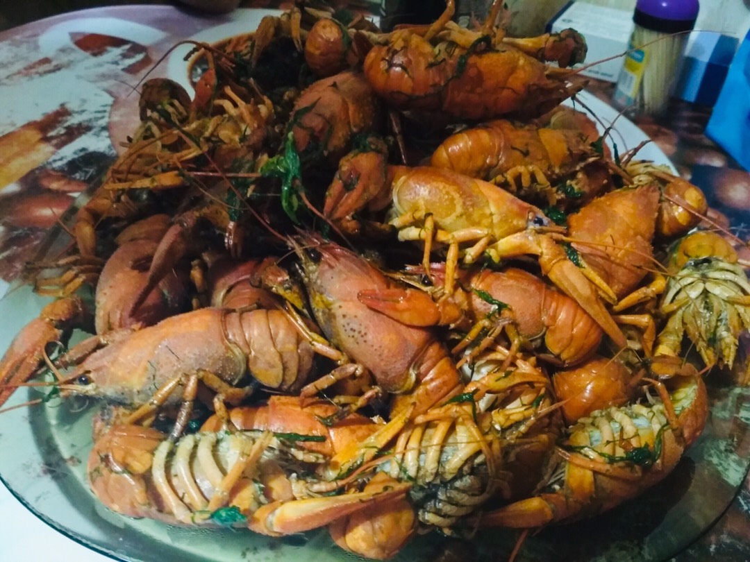 Раки,варенные с укропом🦞