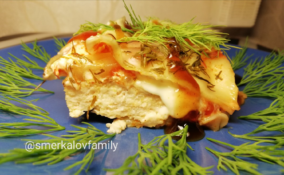 Запеканка на сковороде куриная с лапшой