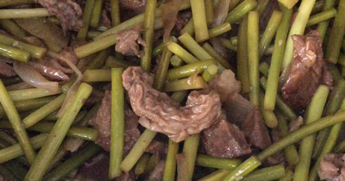 Побеги чеснока с мясом - пошаговый рецепт с фото на Готовим дома