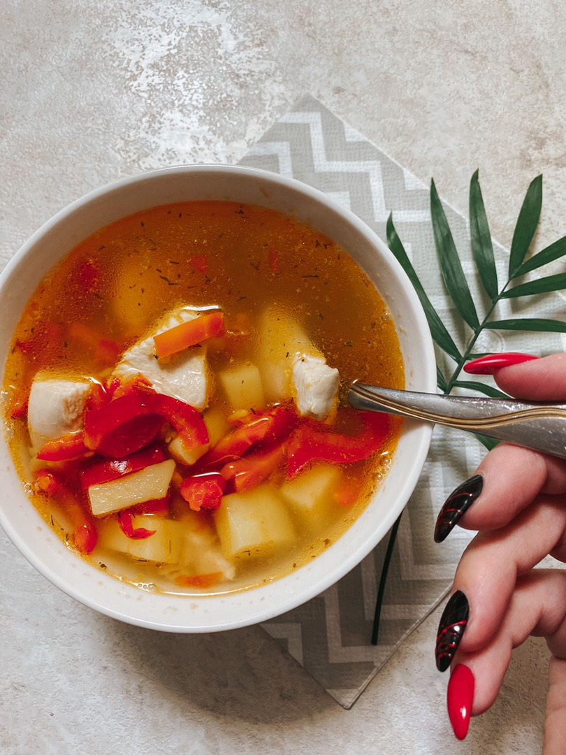 Суп из красной чечевицы с копченостями за 10 минут. Рецепт с фото