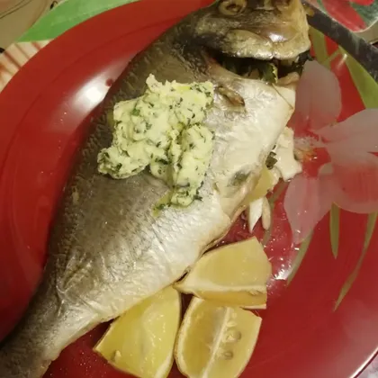 Запеченная рыба с лимонным маслом