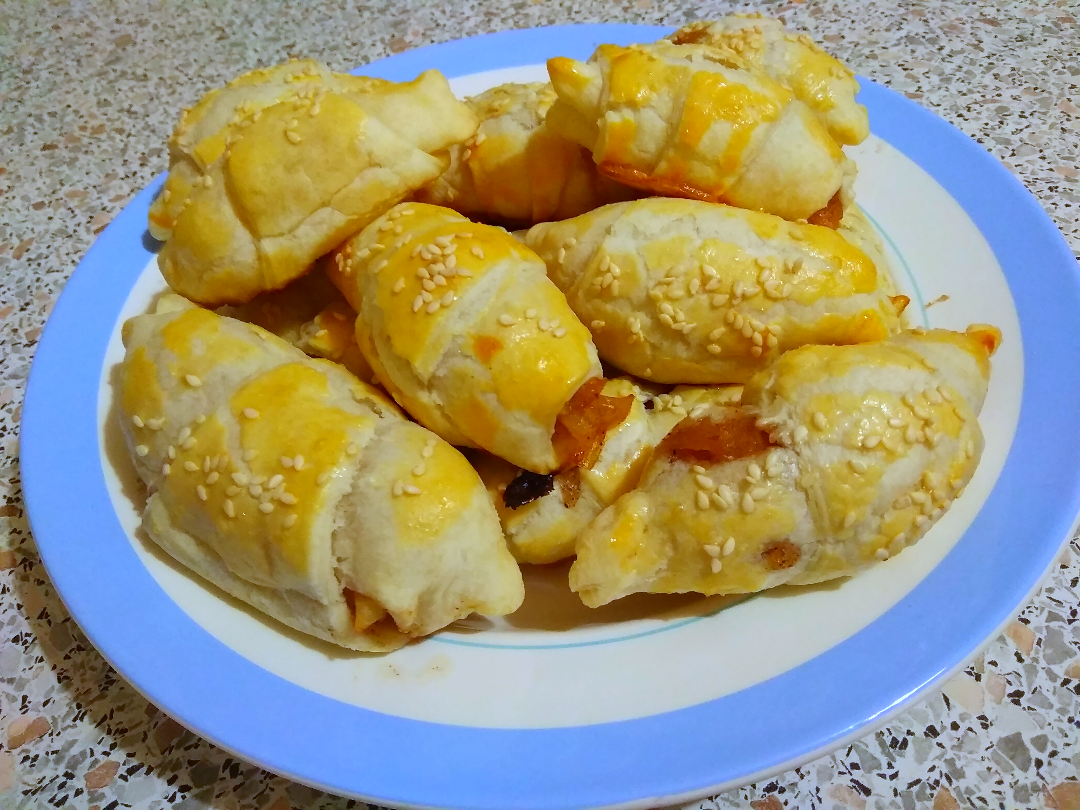 Яблочные круассаны