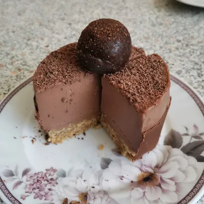 Шоколадный чизкейк со сгущенкой (без выпечки)
