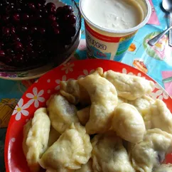 Полтавские вареники с вишней