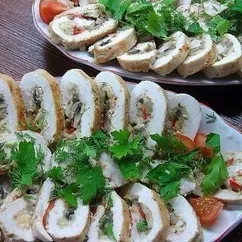 Куриные рулетики с грибами