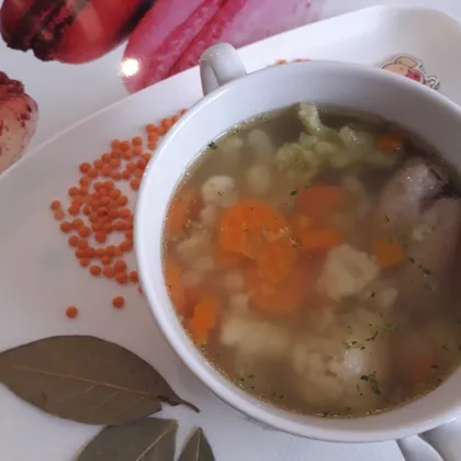 Суп куриный с овощами и чечевицей