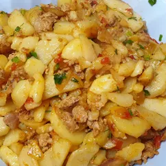 Жареная картошка с мясом