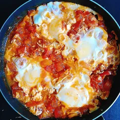 Шакшука - яичница 🍳 с помидорами