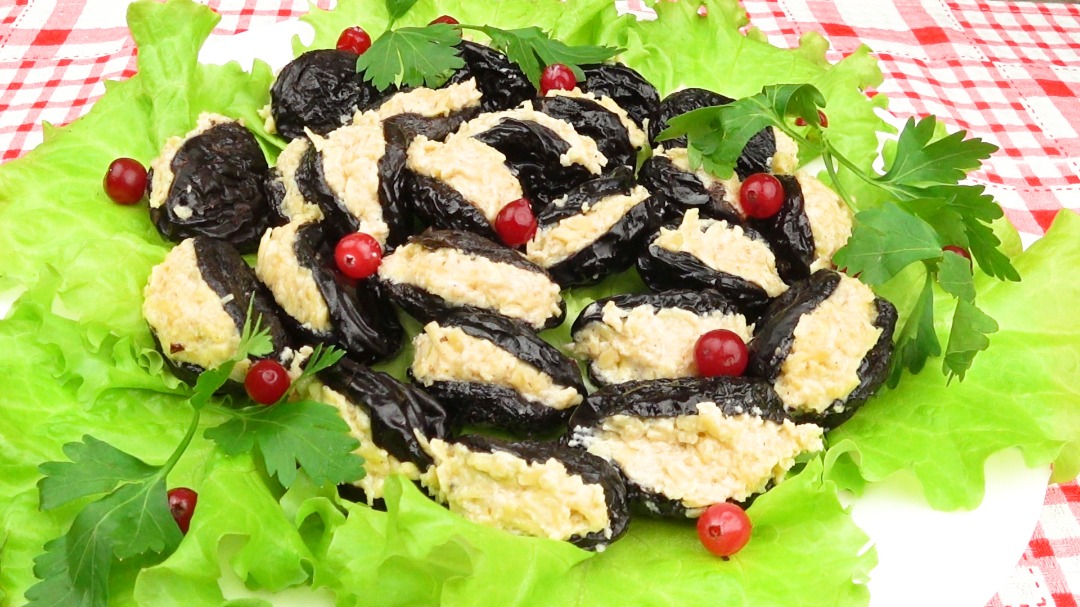 Закусочный чернослив | Snack prunes